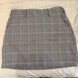 Black and White pencil mini skirt